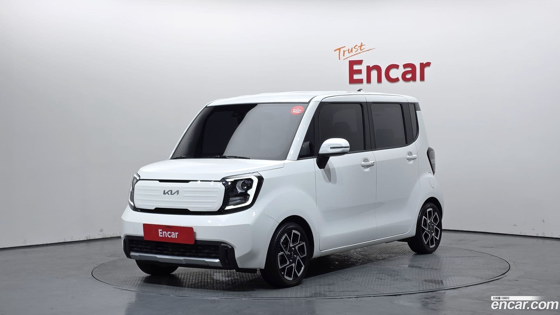 Main__Slider__Photo:RAY Kia 2023.0-0