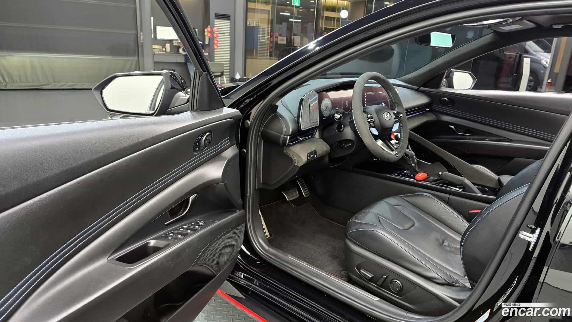 AVANTE Hyundai 2022.3-OPTION-015