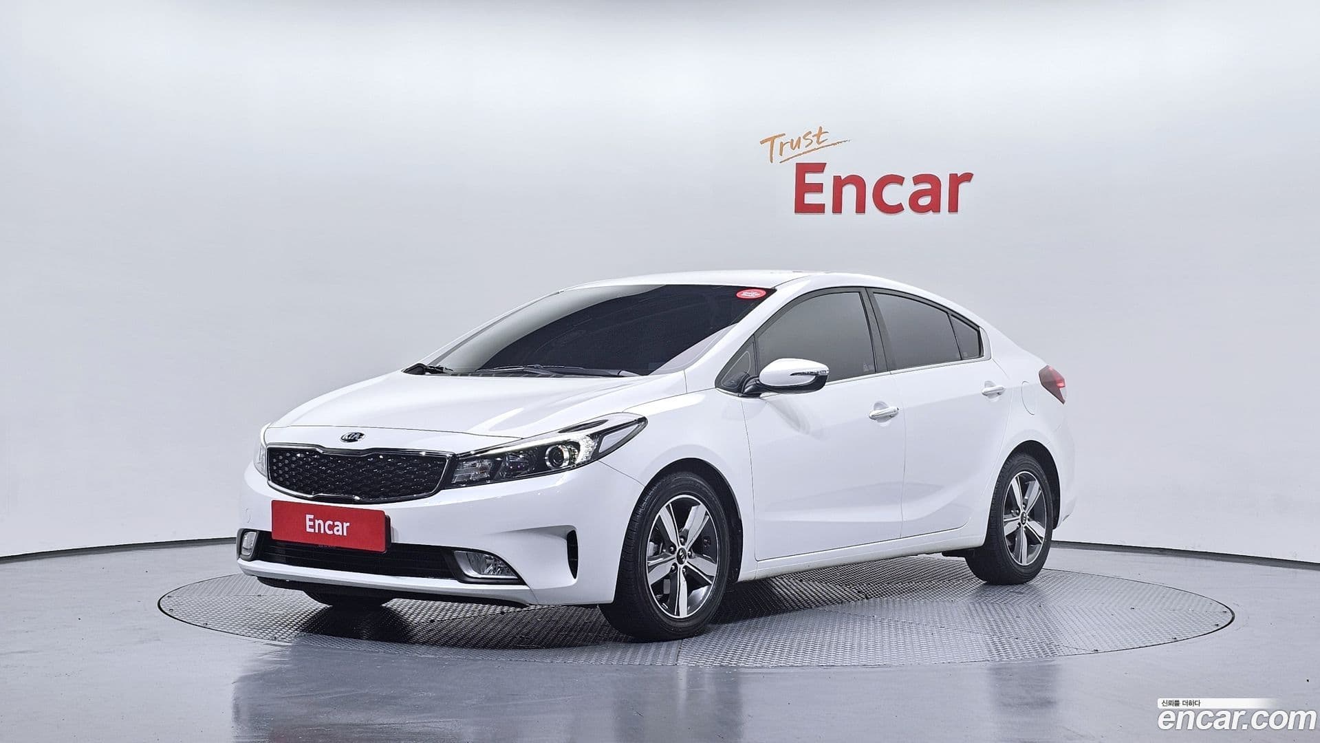 Main__Slider__Photo:K3 Kia 2018.3-0