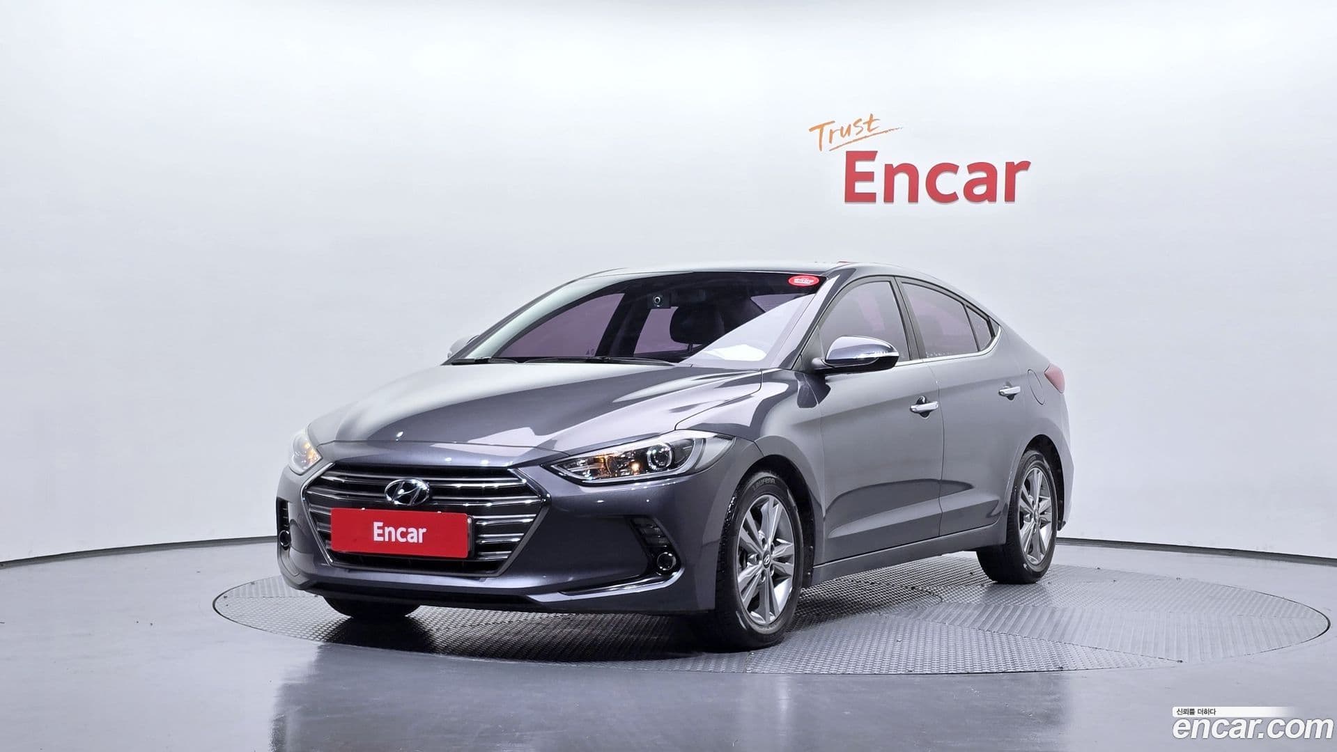 Main__Slider__Photo:AVANTE Hyundai 2016.2-0