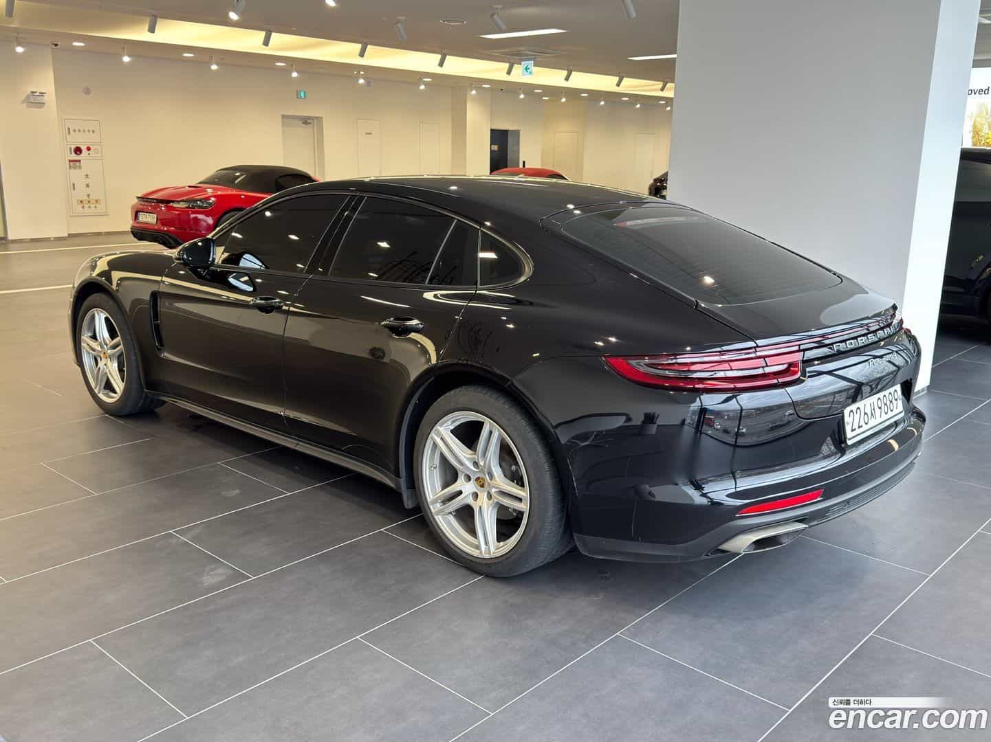Panamera Porsche 2020.2-OUTER-003