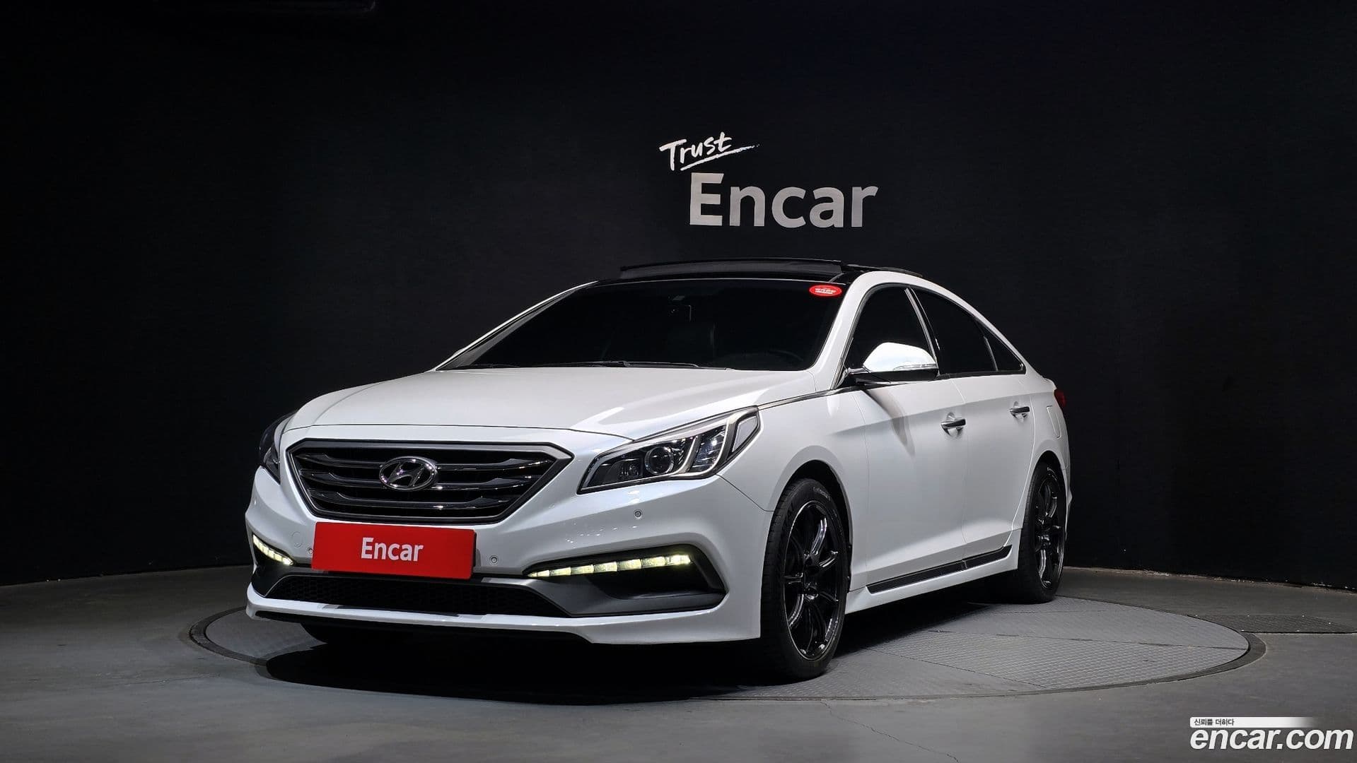Main__Slider__Photo:Sonata Hyundai 2015.6-0