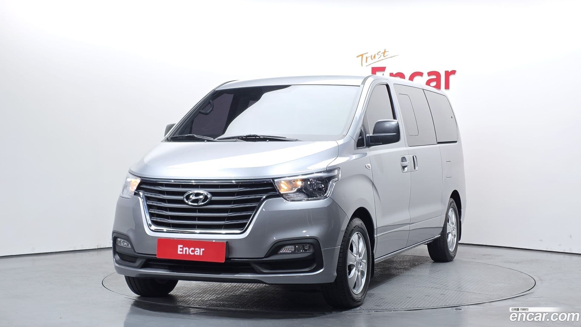 Main__Slider__Photo:Starex Hyundai 2020.10-0