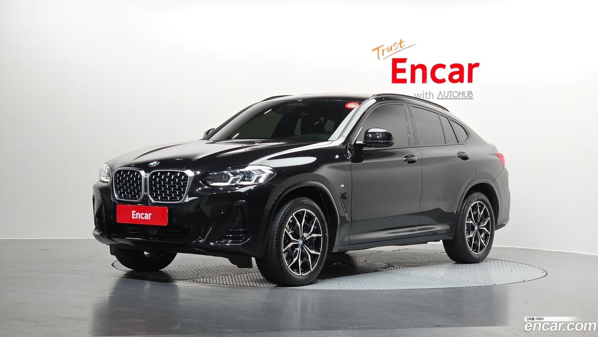 Main__Slider__Photo:X4 BMW 2024.9-0