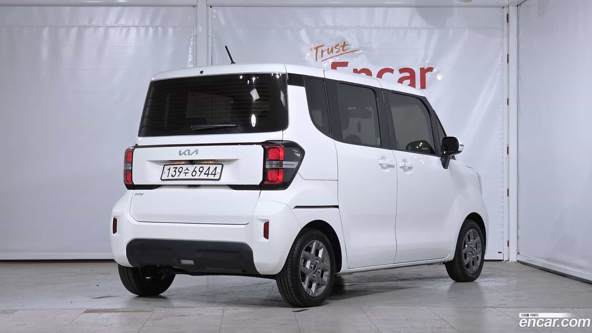 RAY Kia 2023.8-OUTER-002