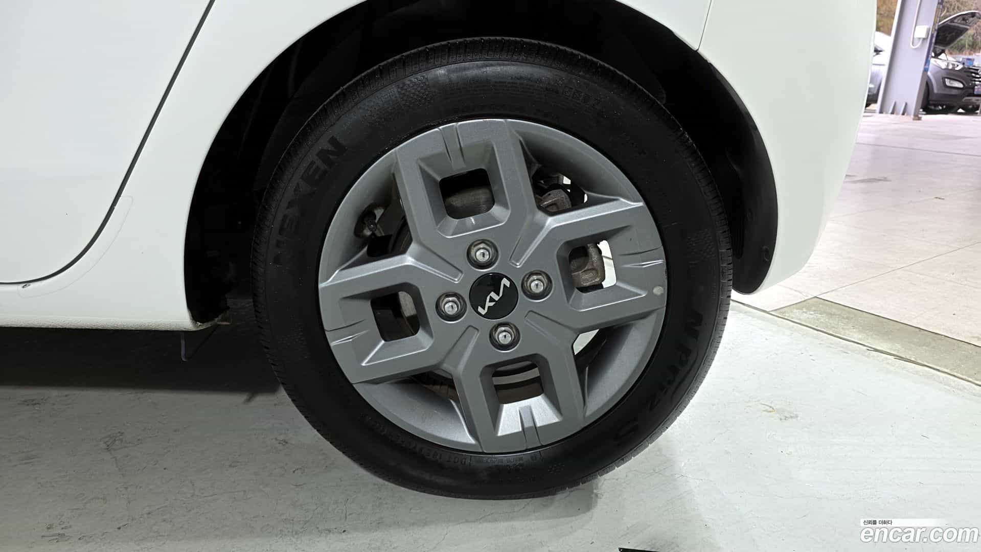 RAY Kia 2023.8-OUTER-005