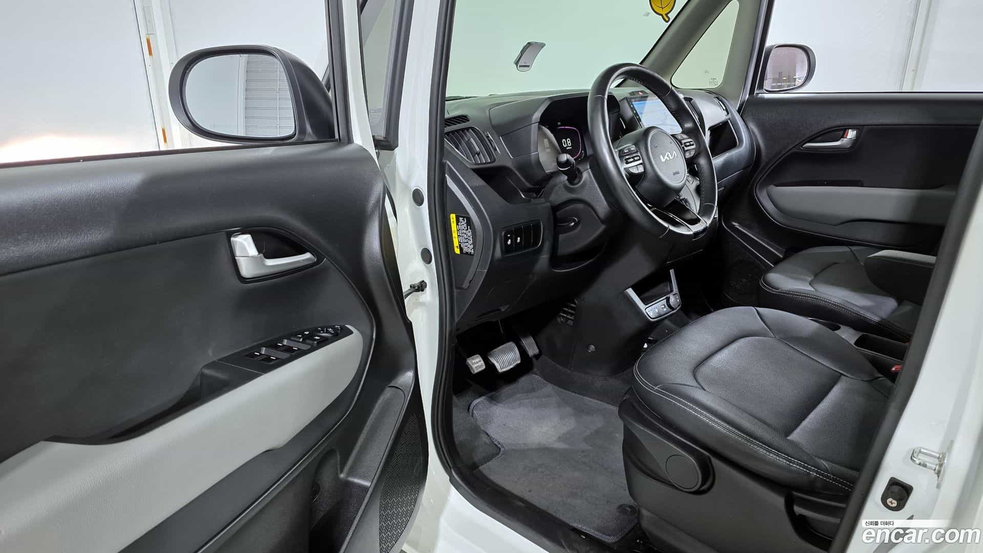 RAY Kia 2023.8-OPTION-015