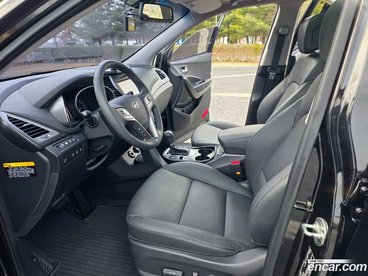 Santafe Hyundai 2017.7-INNER-010