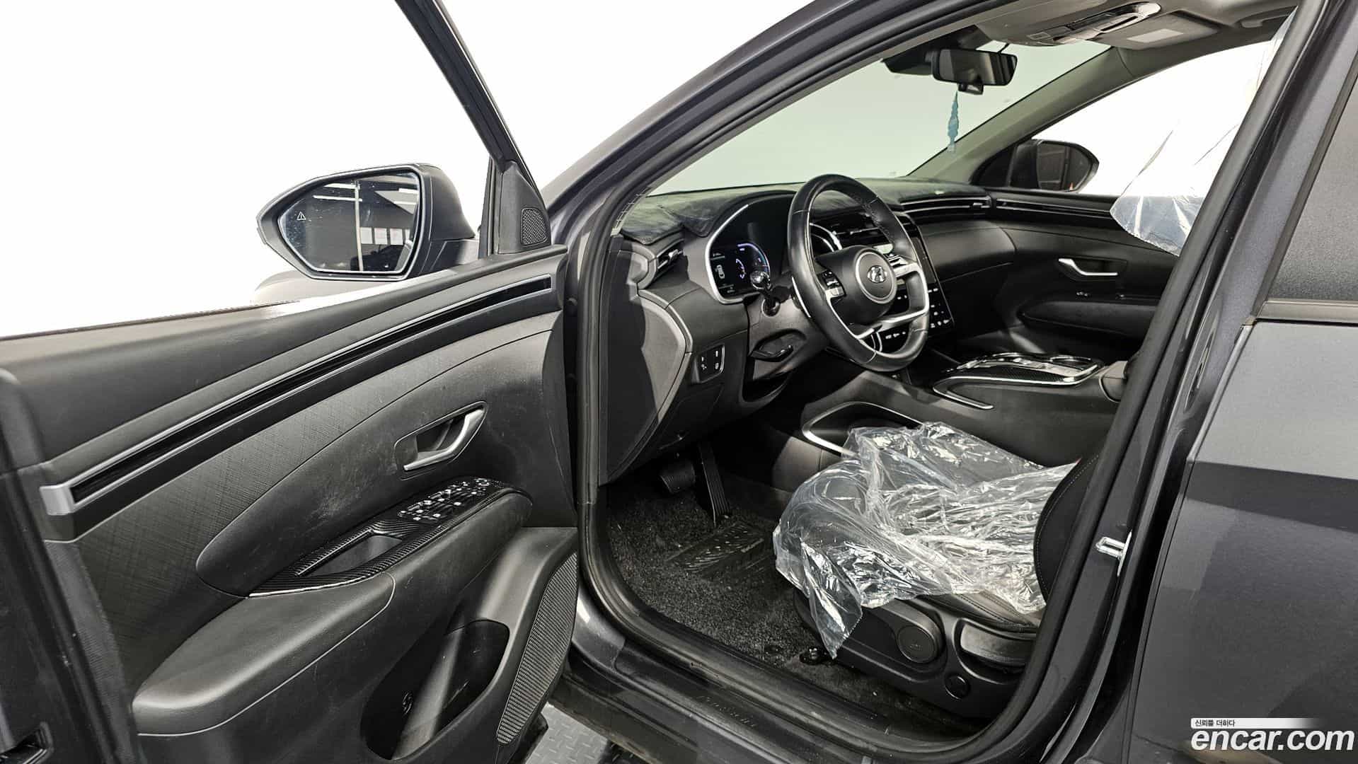 Tucson Hyundai 2022.1-INNER-010