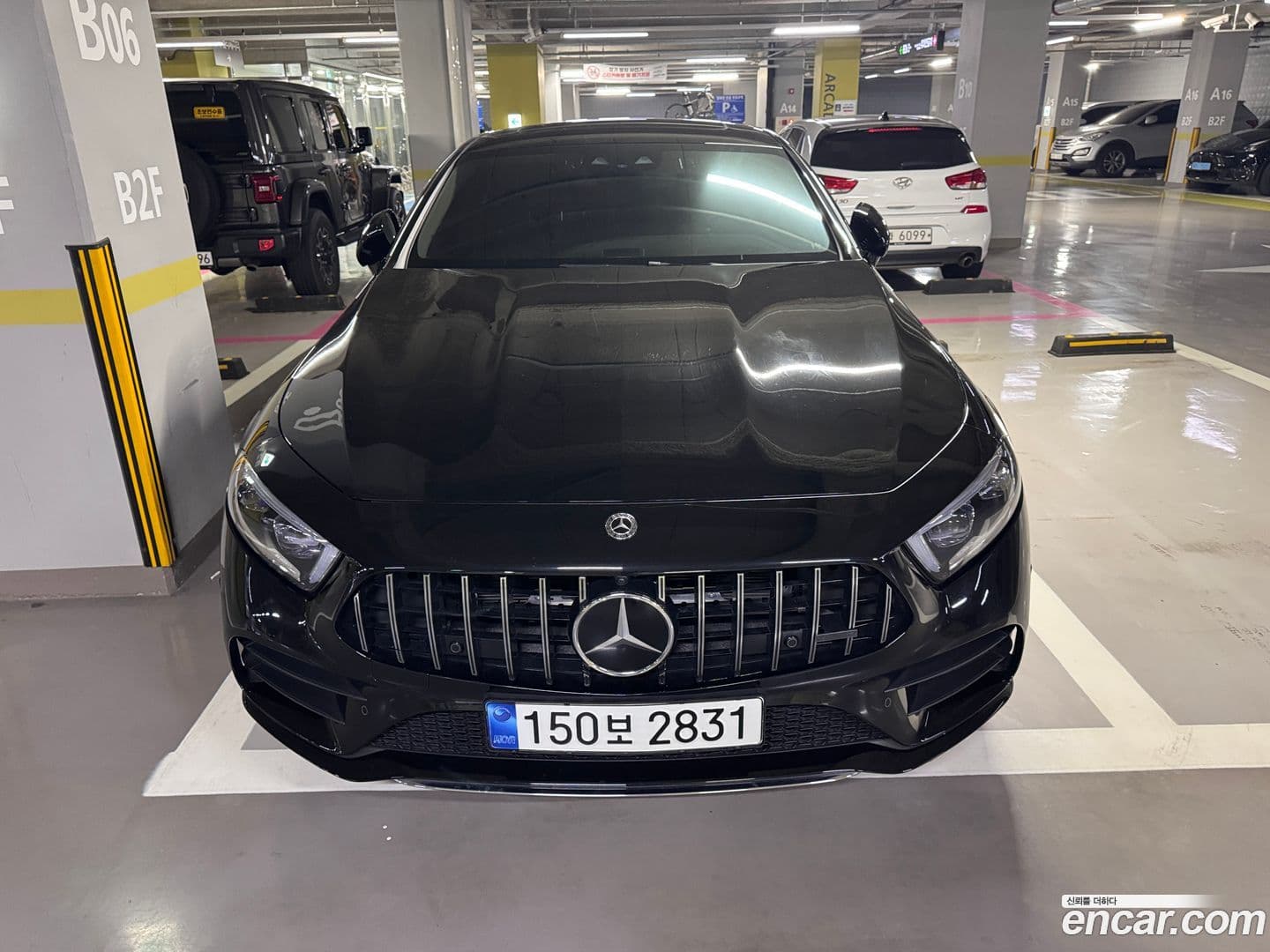 Main__Slider__Photo:CLS-Class Mercedes-Benz 2021.6-0