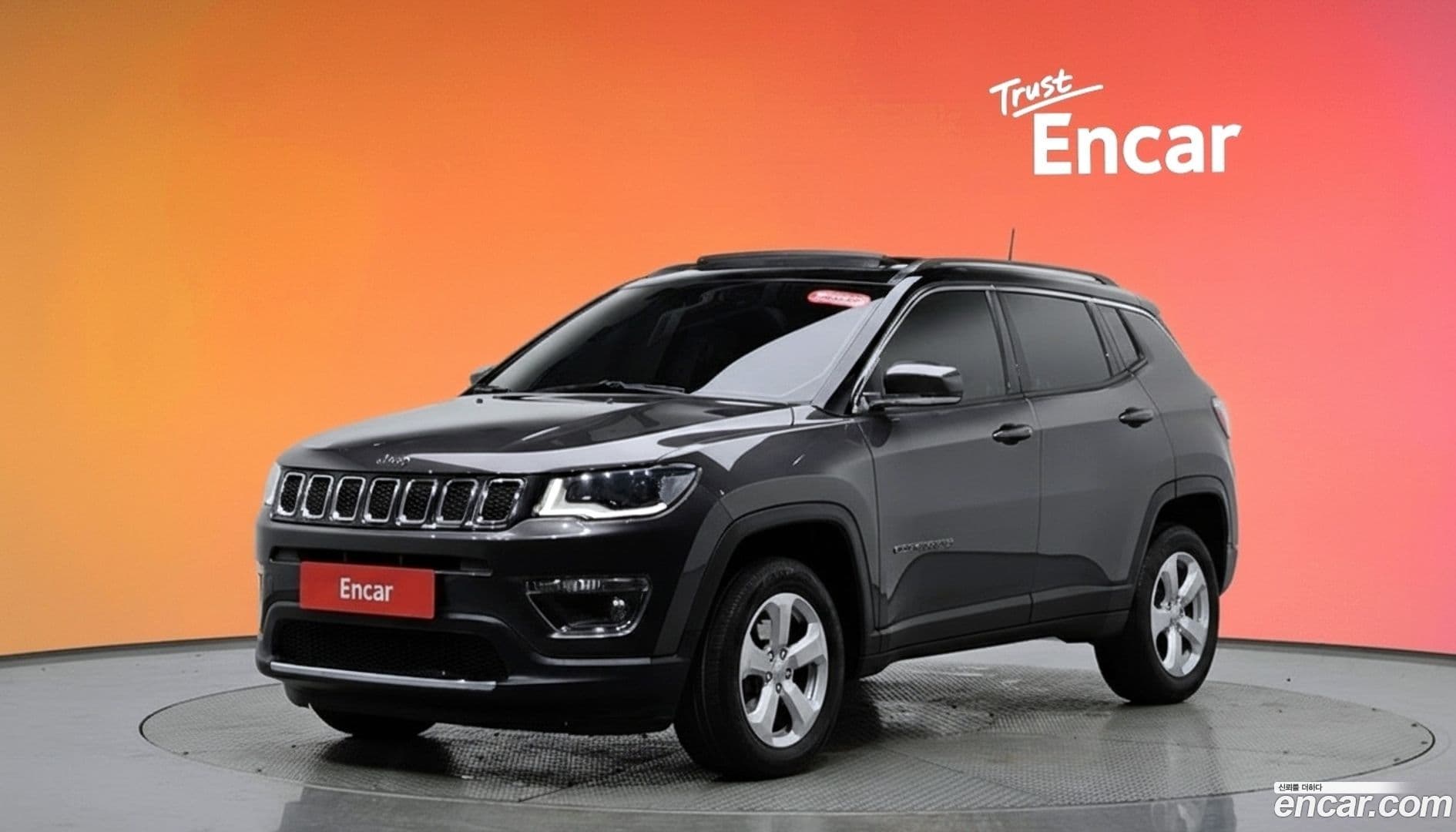 Main__Slider__Photo:Compass Jeep 2019.8-0
