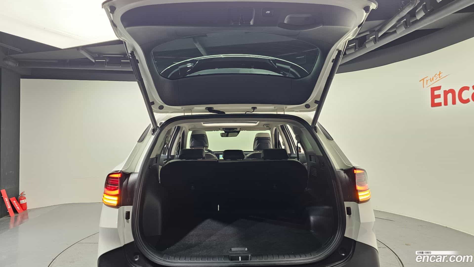 Sportage Kia 2021.8-OPTION-024