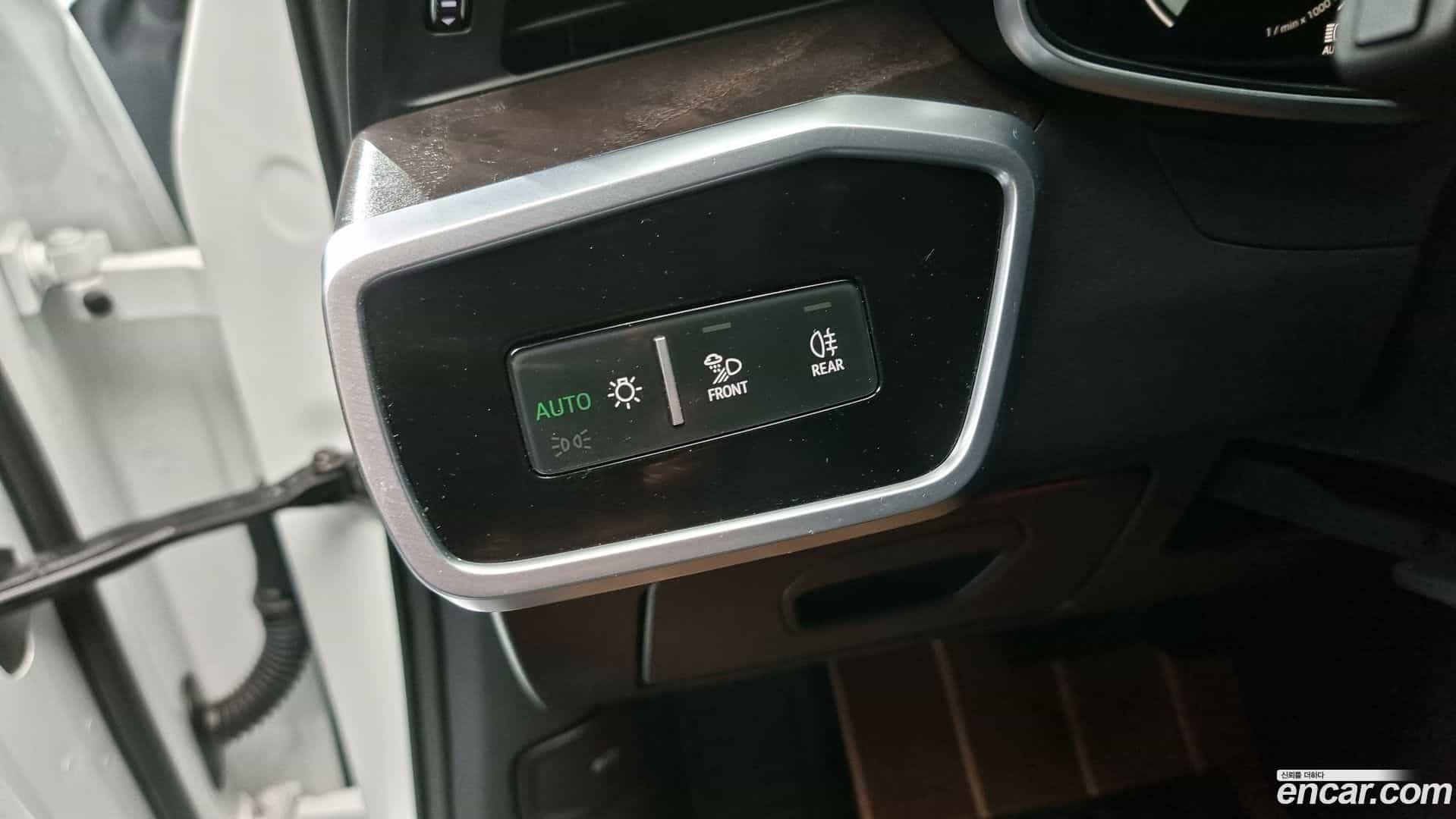 A6 Audi 2022.4-OPTION-017