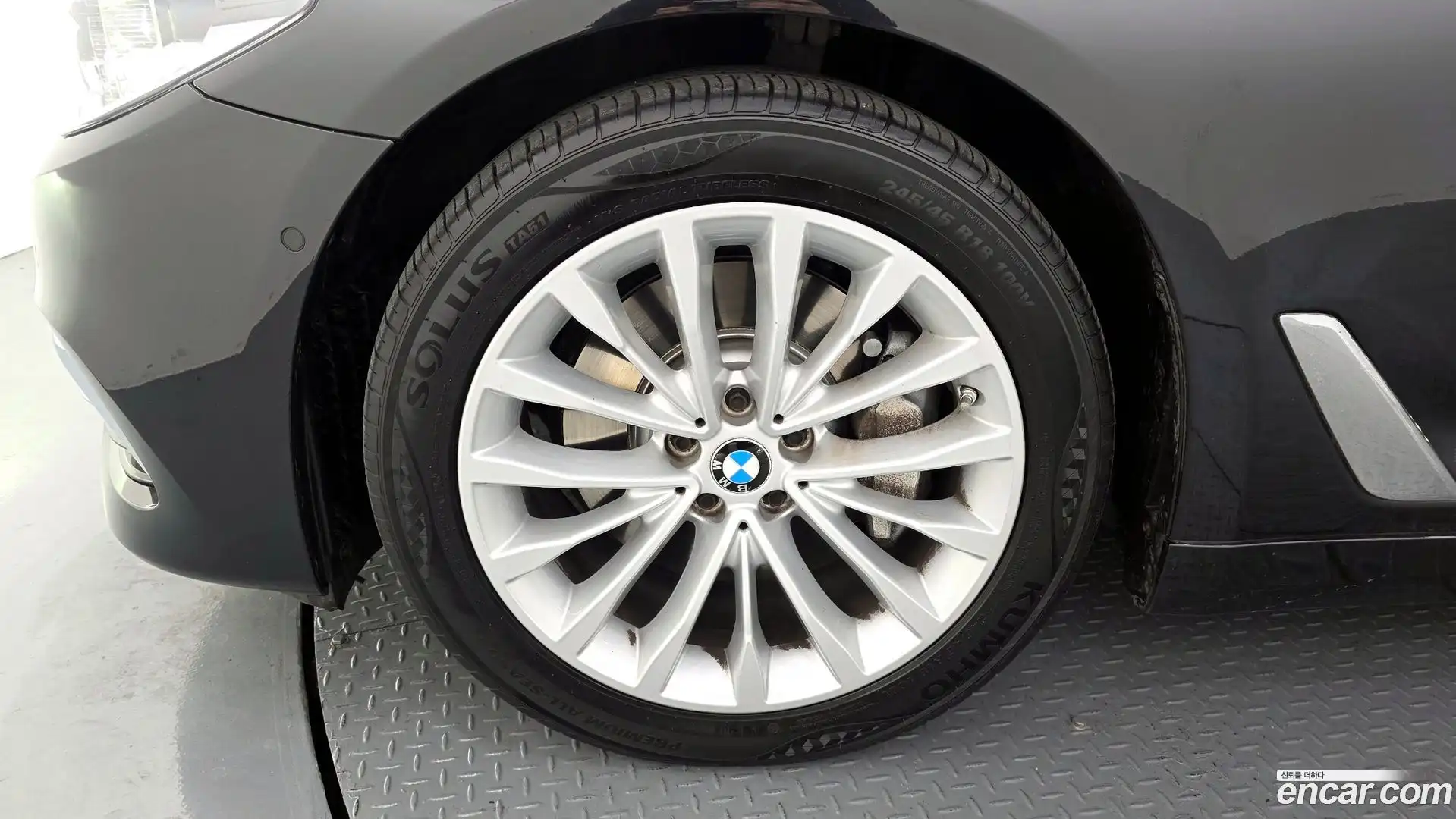 5-Series BMW 2018.11-OUTER-005