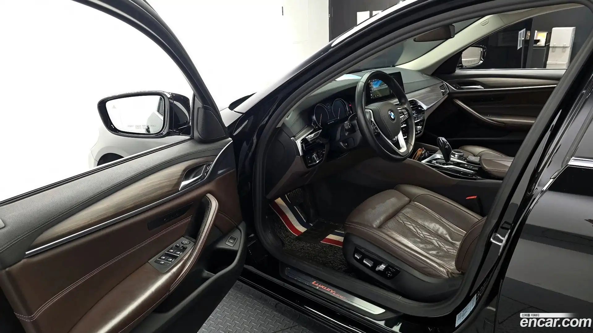 5-Series BMW 2018.11-INNER-010