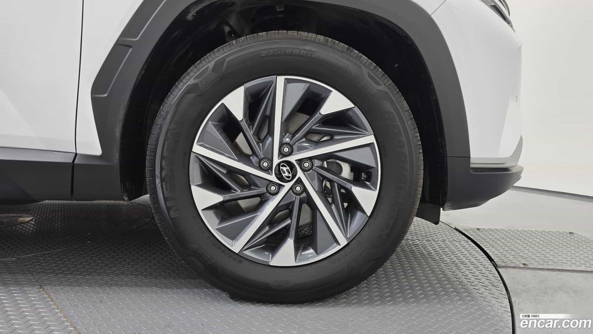 Tucson Hyundai 2023.1-OUTER-005