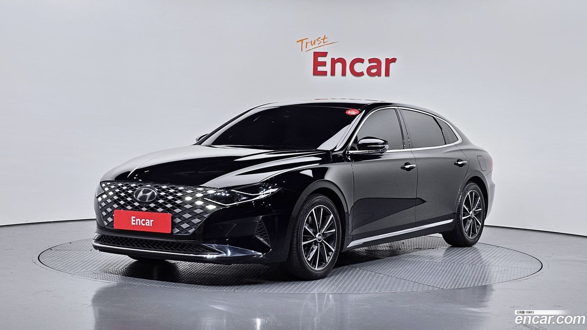 Main__Slider__Photo:Grandeur Hyundai 2020.2-0