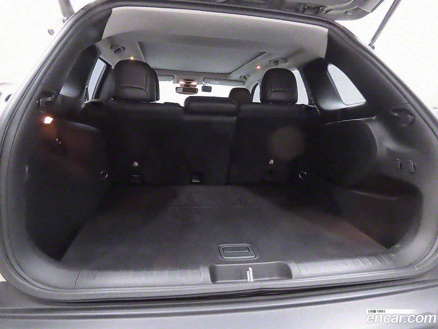 Cherokee Jeep 2018.7-INNER-009