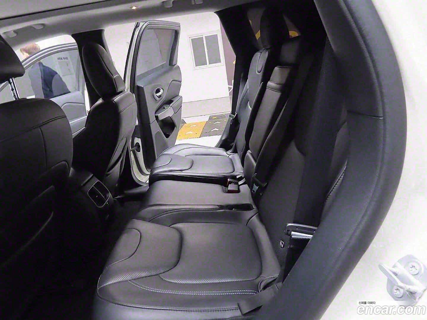 Cherokee Jeep 2018.7-INNER-010