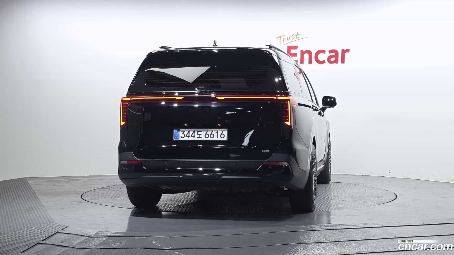 Canival Kia 2025.10-OUTER-004