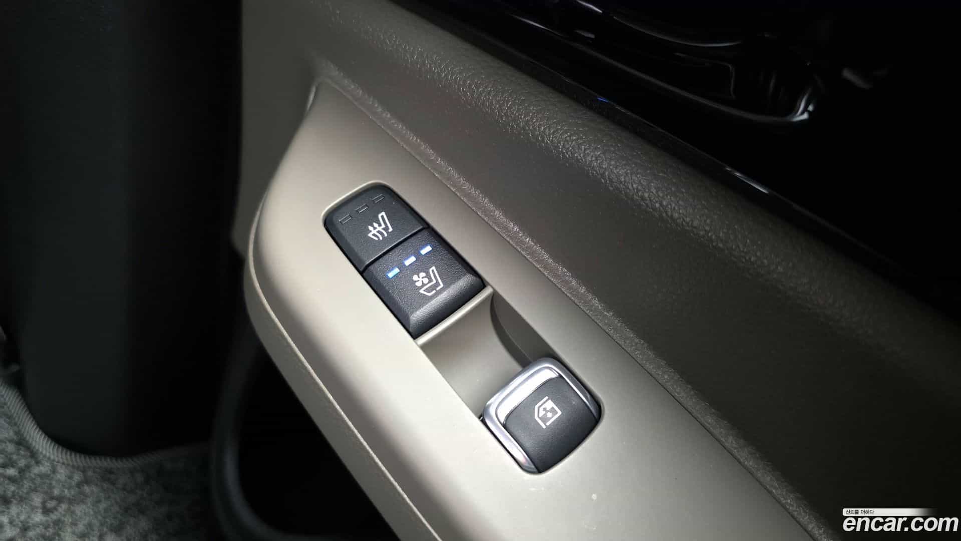 Canival Kia 2025.10-OPTION-021