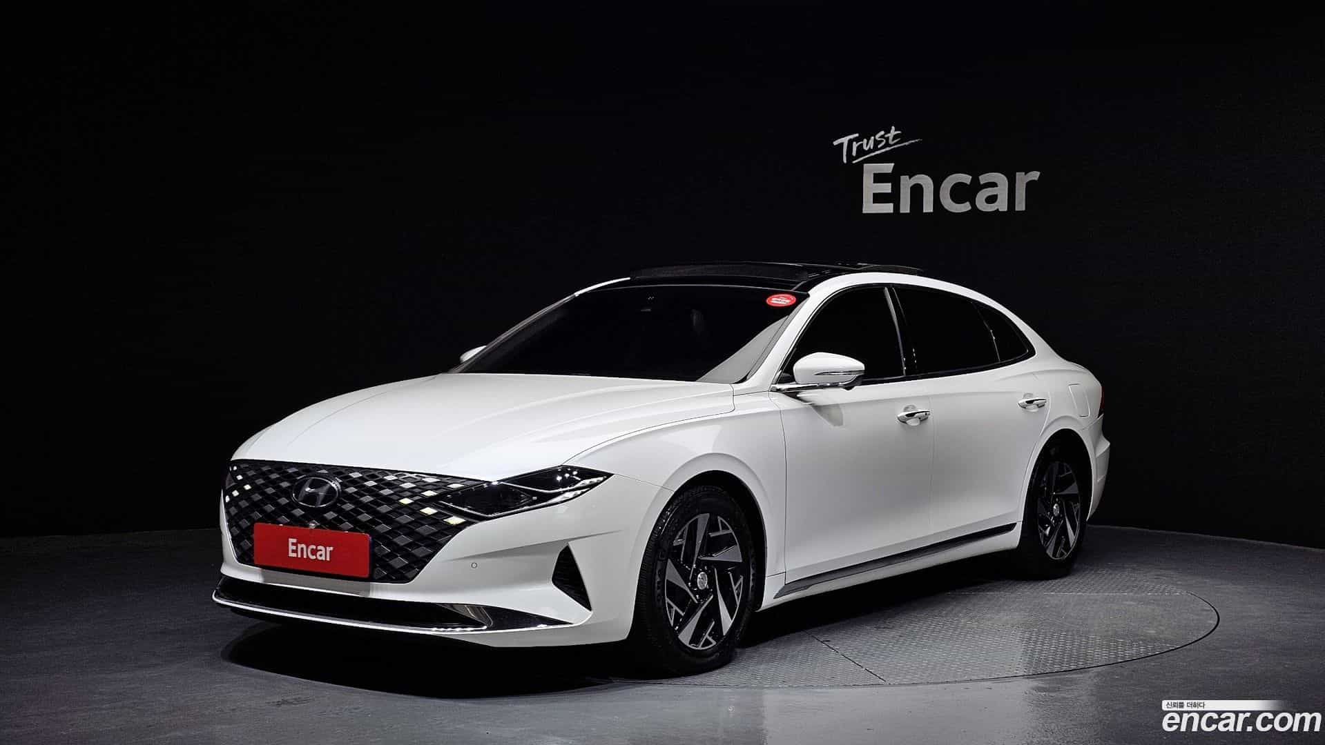 Grandeur Hyundai 2021.5-OUTER-001