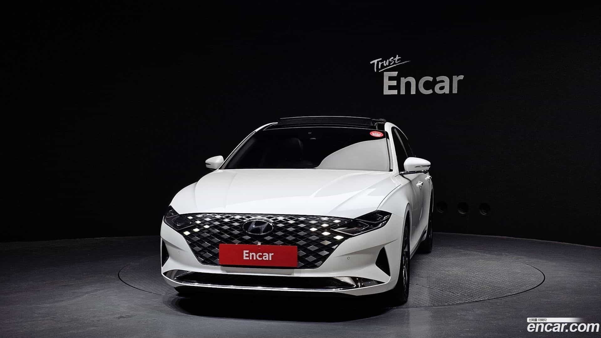 Grandeur Hyundai 2021.5-OUTER-003
