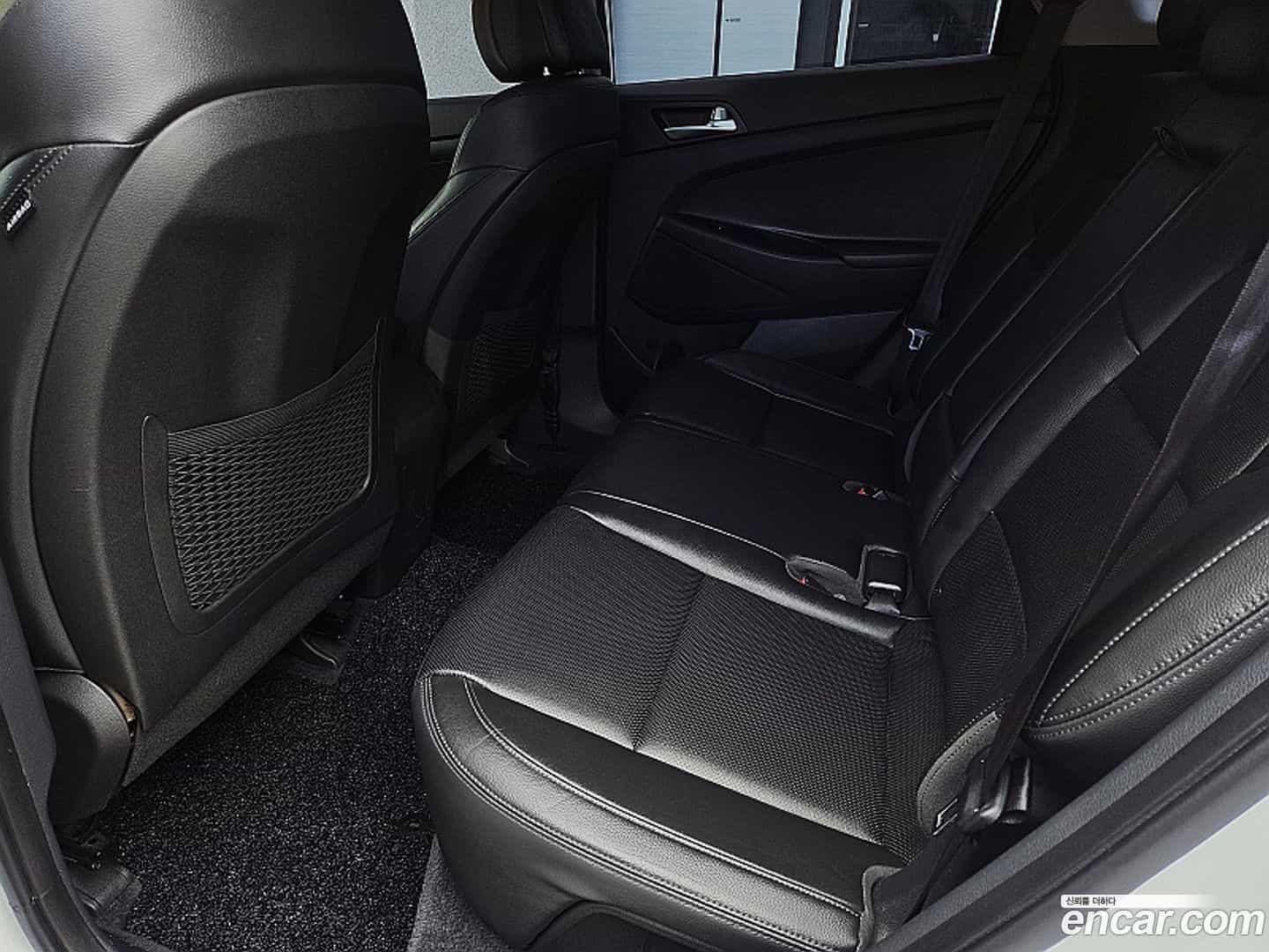 Tucson Hyundai 2015.9-OPTION-015