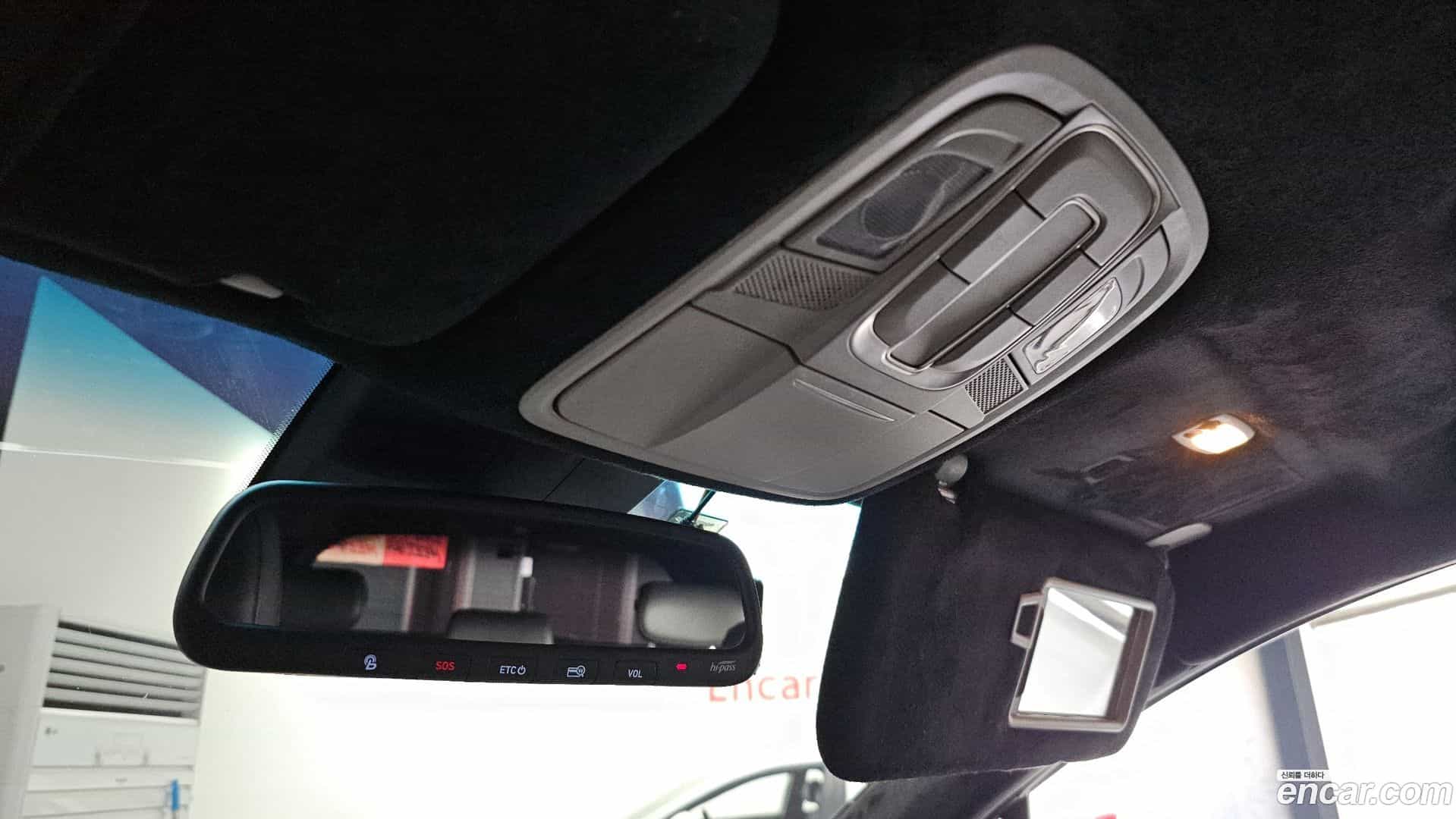 Santafe Hyundai 2018.7-OPTION-022