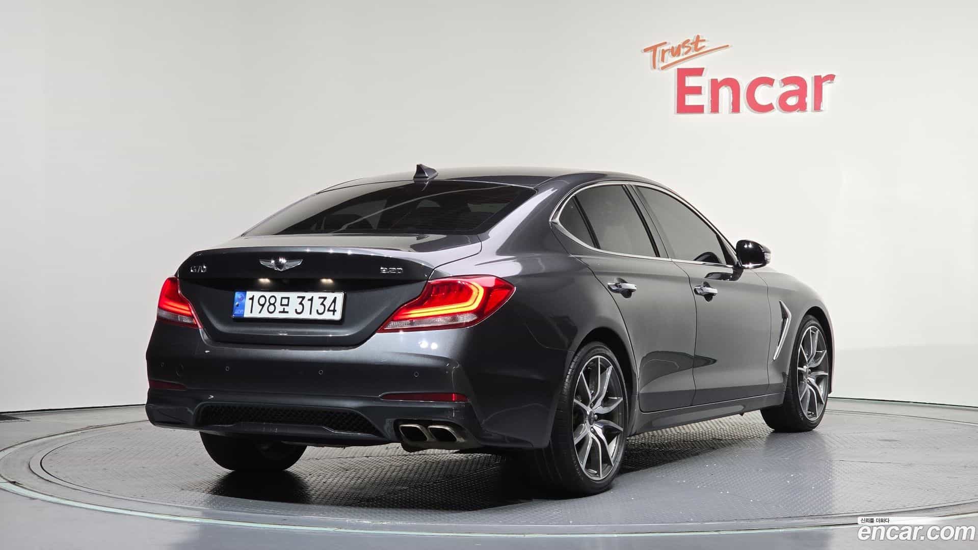 G70 Genesis 2018.7-OUTER-002