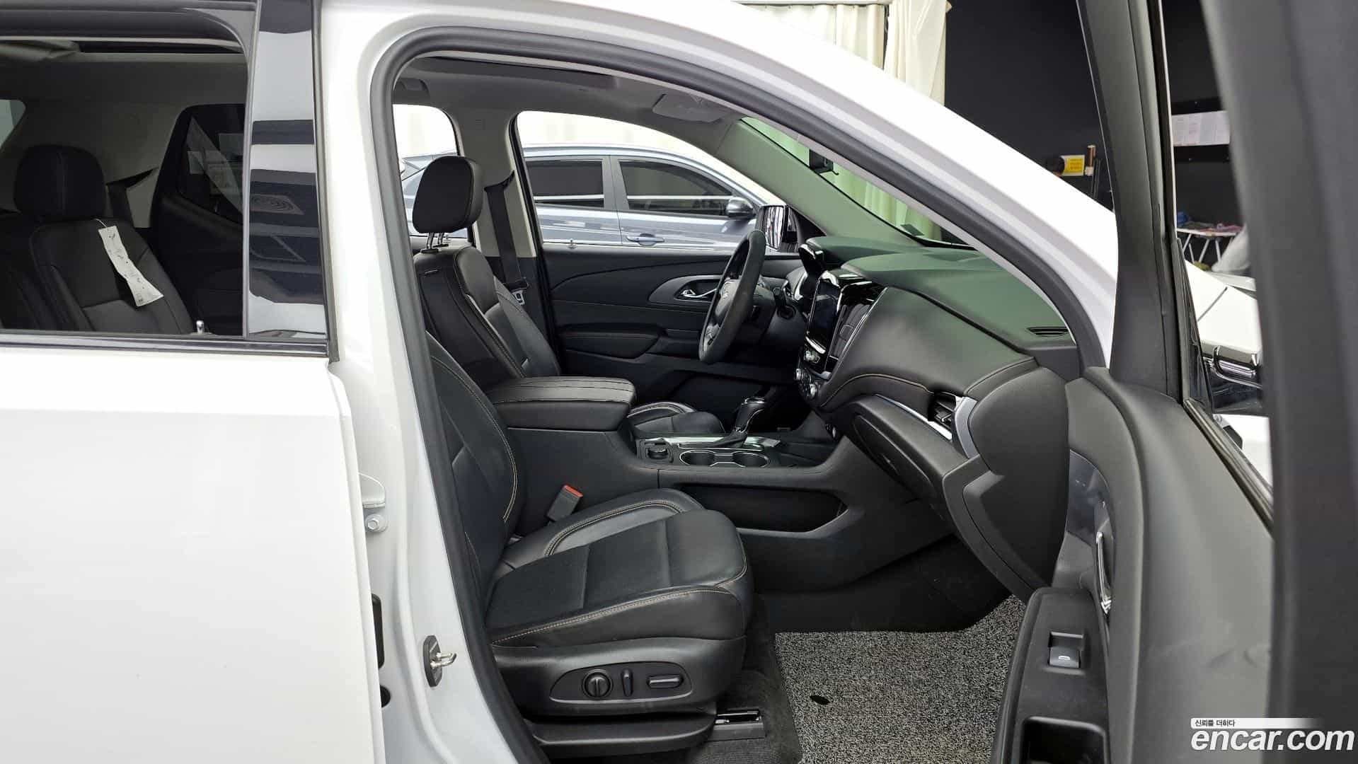 Traverse Chevrolet 2020.6-OPTION-015