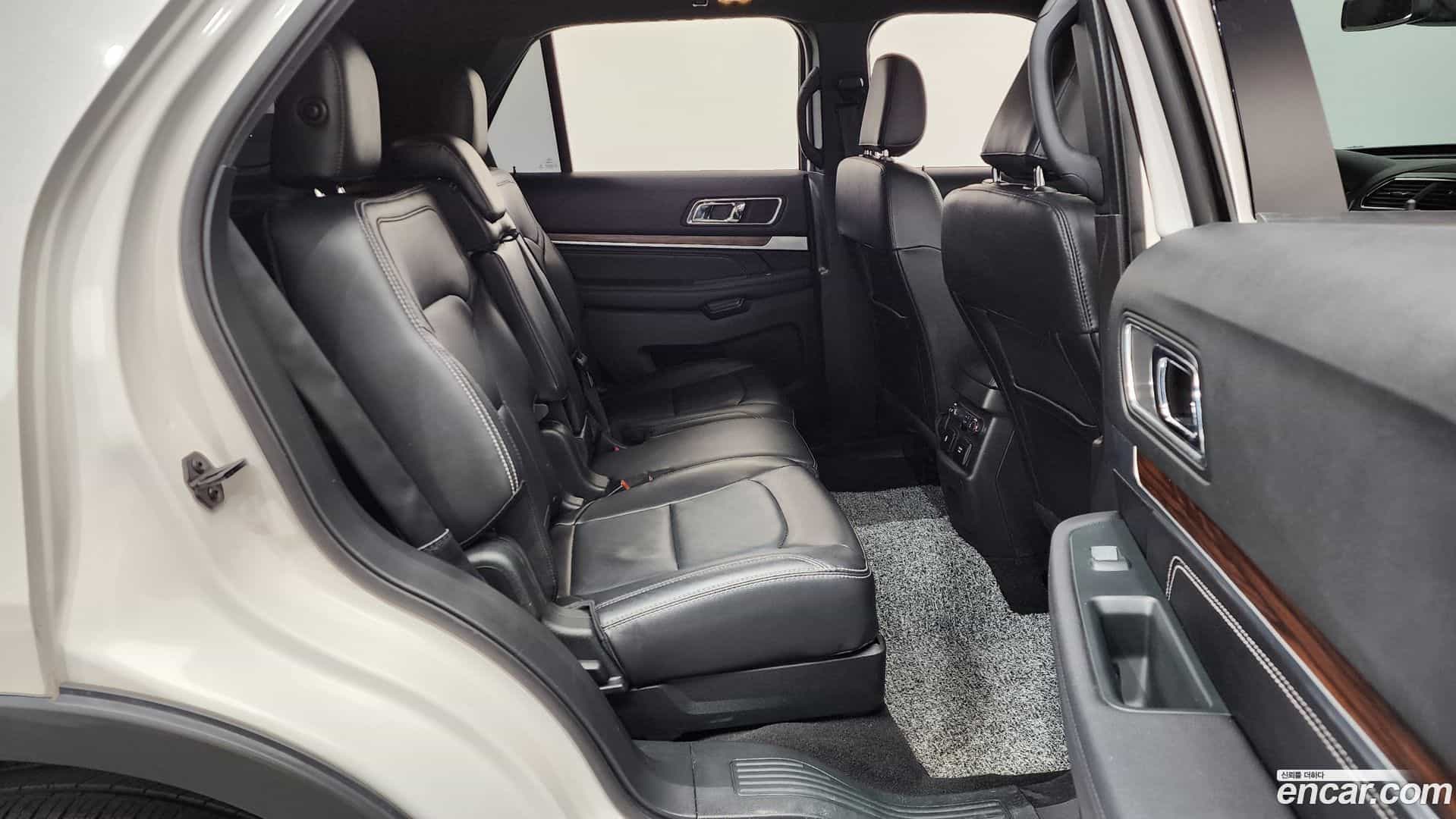 Explorer Ford 2019.6-OPTION-016