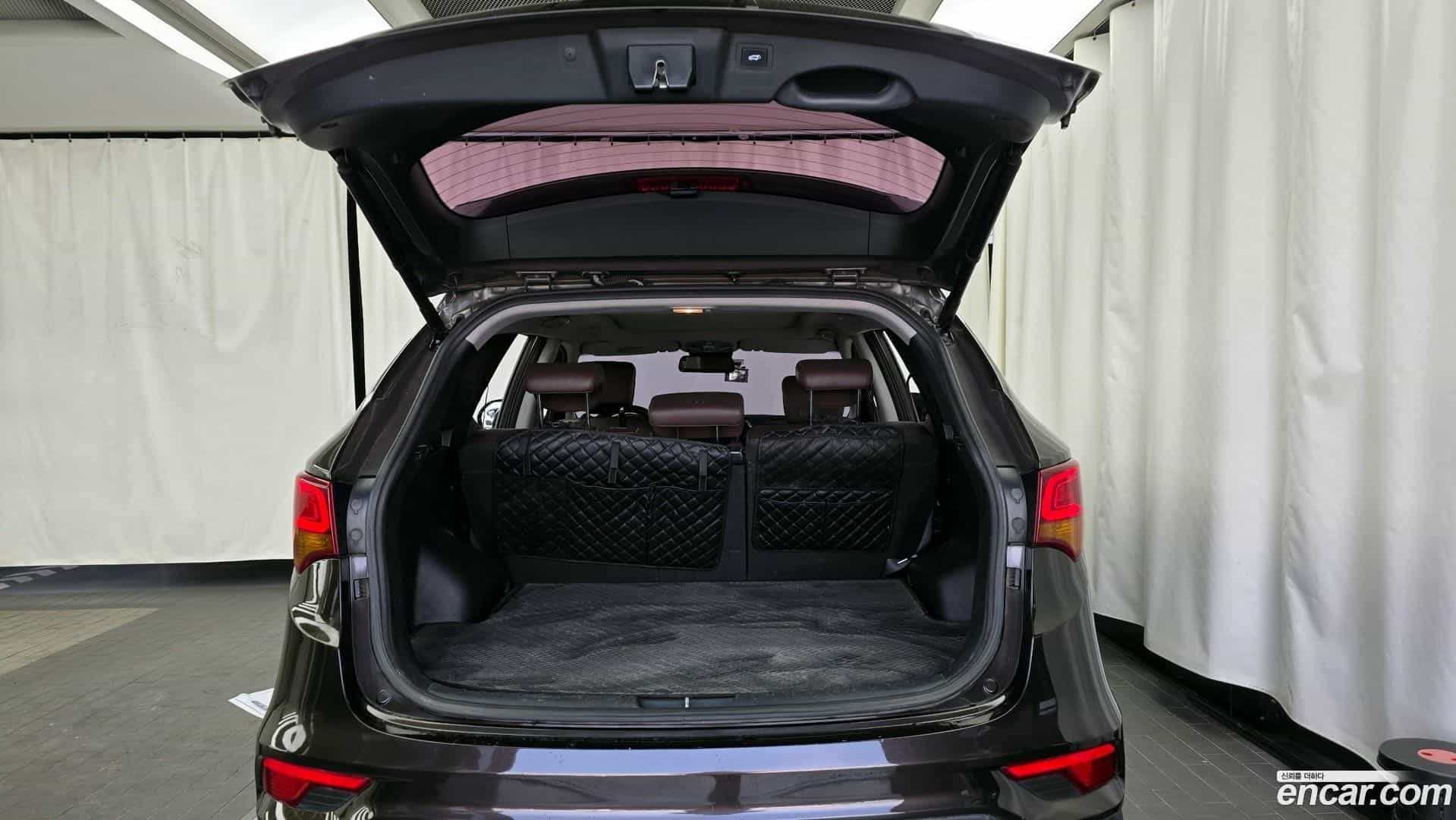 Santafe Hyundai 2017.1-OPTION-024