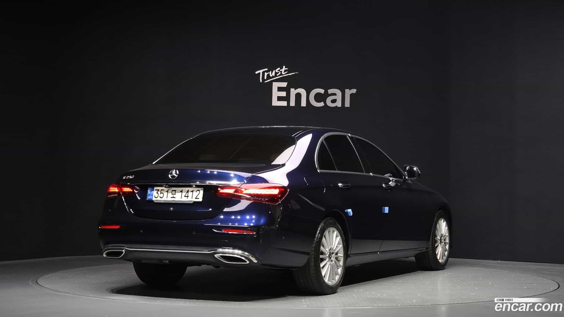 E-Class Mercedes-Benz 2022.3-OUTER-002