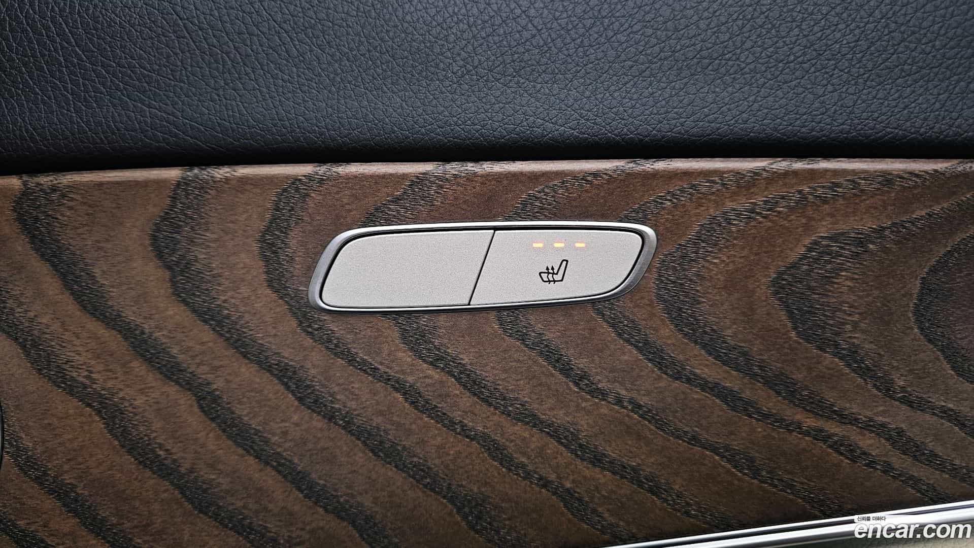 E-Class Mercedes-Benz 2022.3-OPTION-023