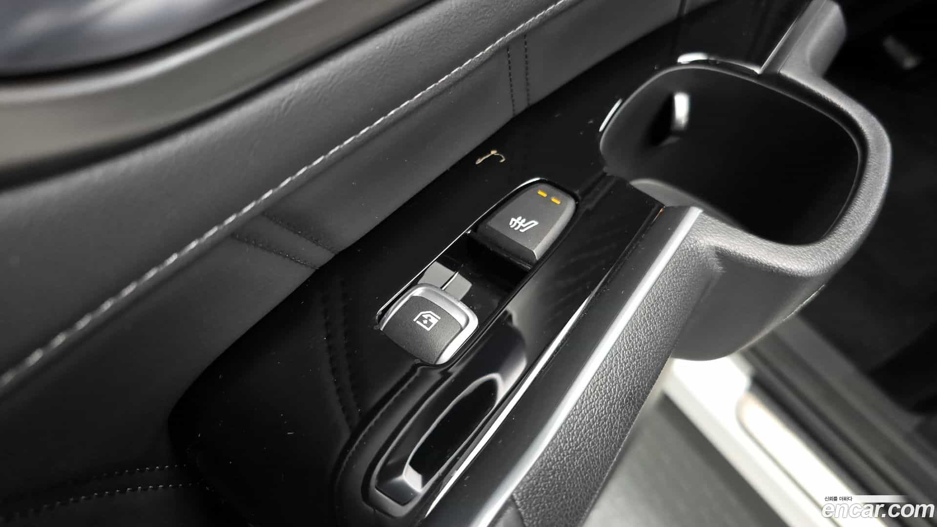 Sorento Kia 2020.4-OPTION-023