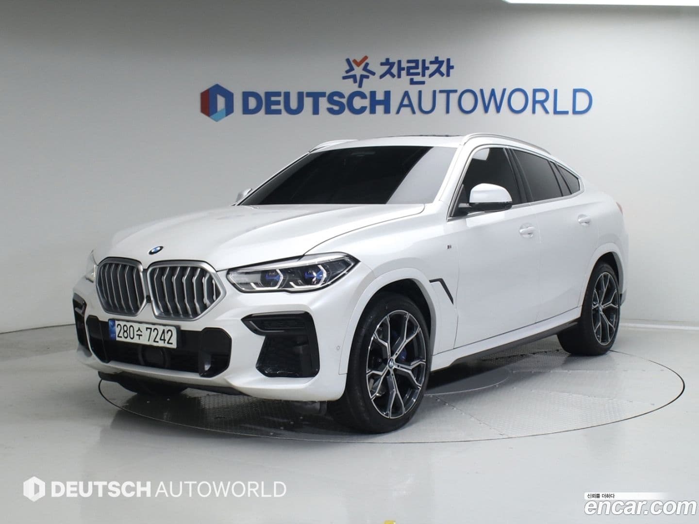 Main__Slider__Photo:X6 BMW 2022.1-0