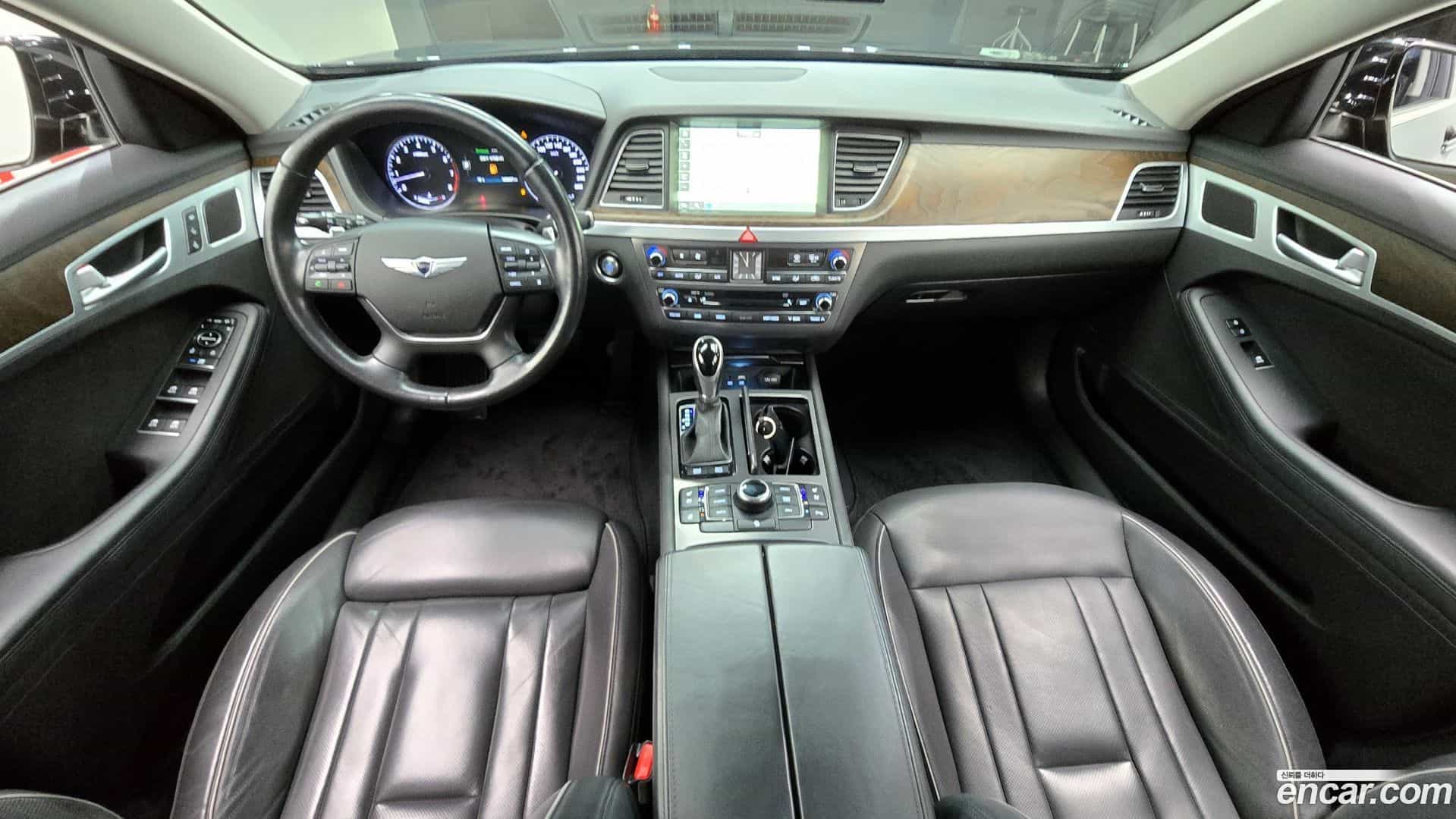 Genesis Hyundai 2014.4-INNER-007