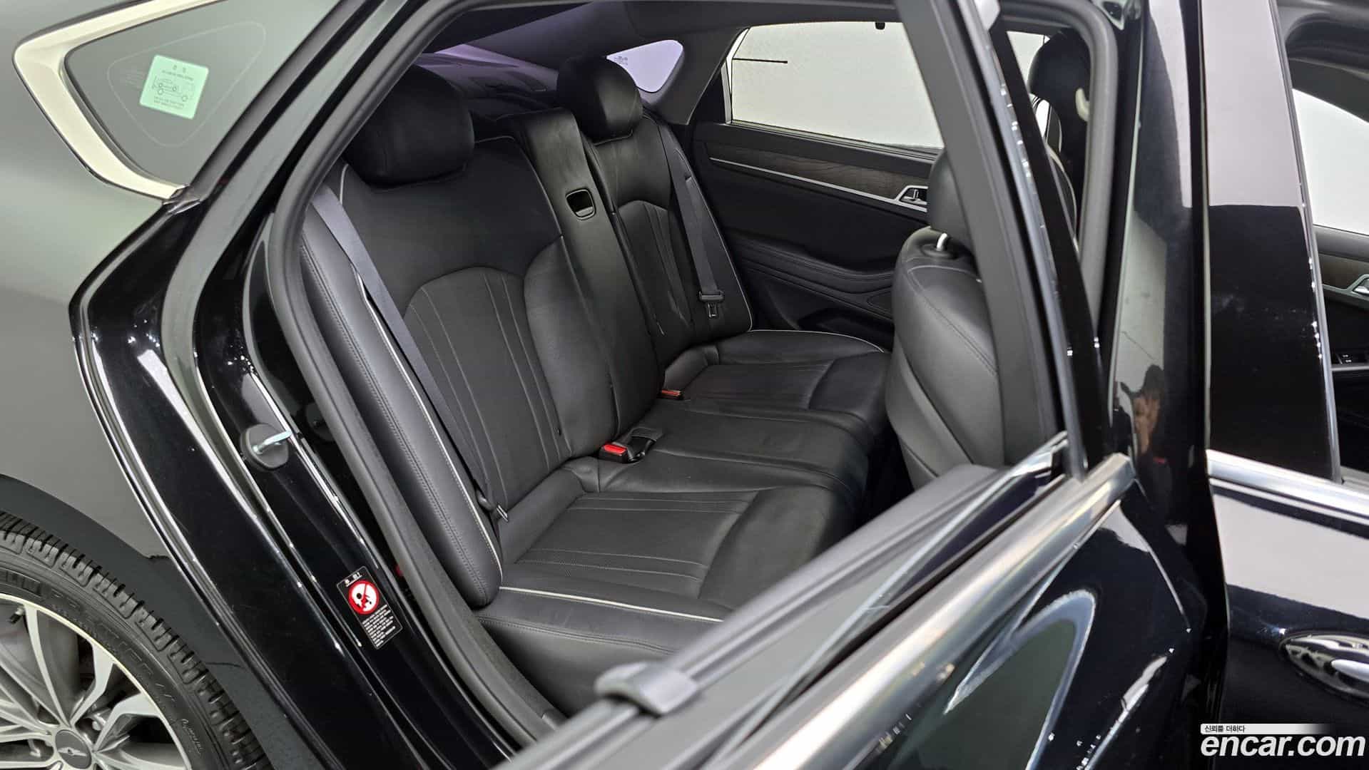 Genesis Hyundai 2014.4-OPTION-016