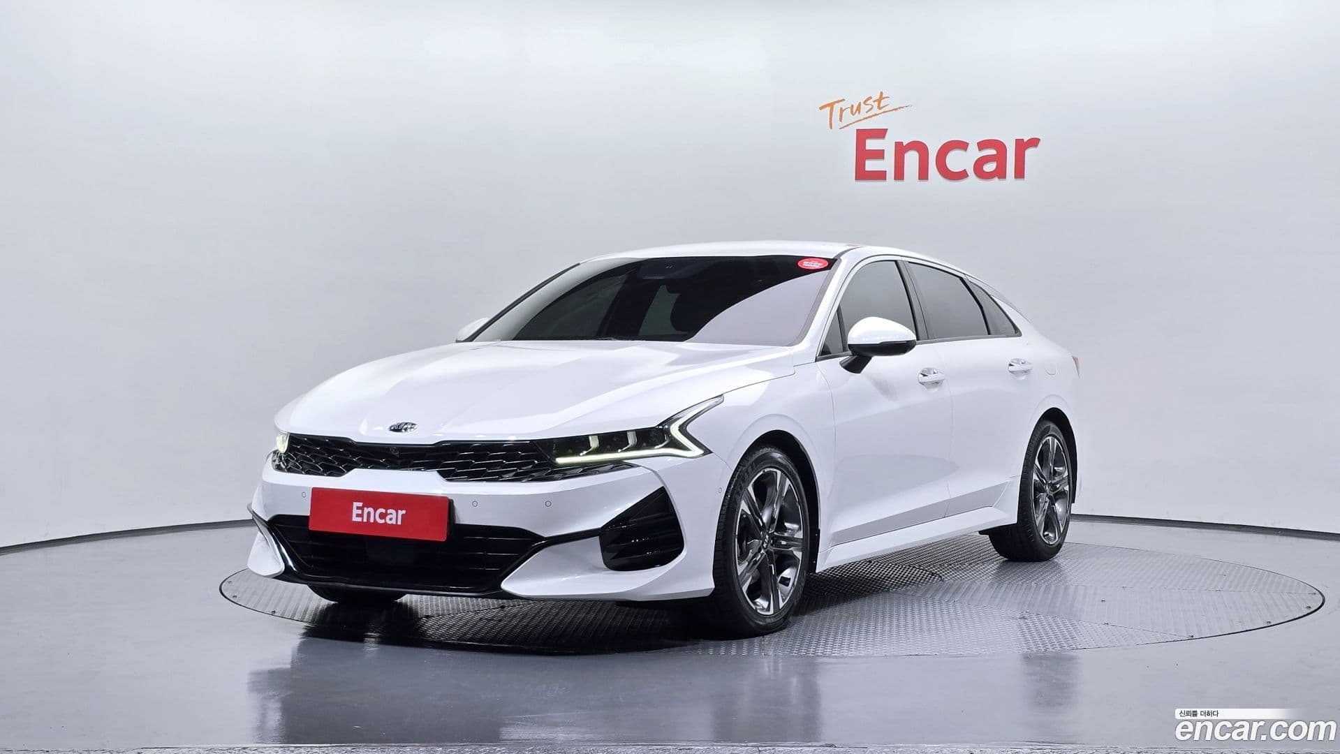 Main__Slider__Photo:K5 Kia 2020.3-0