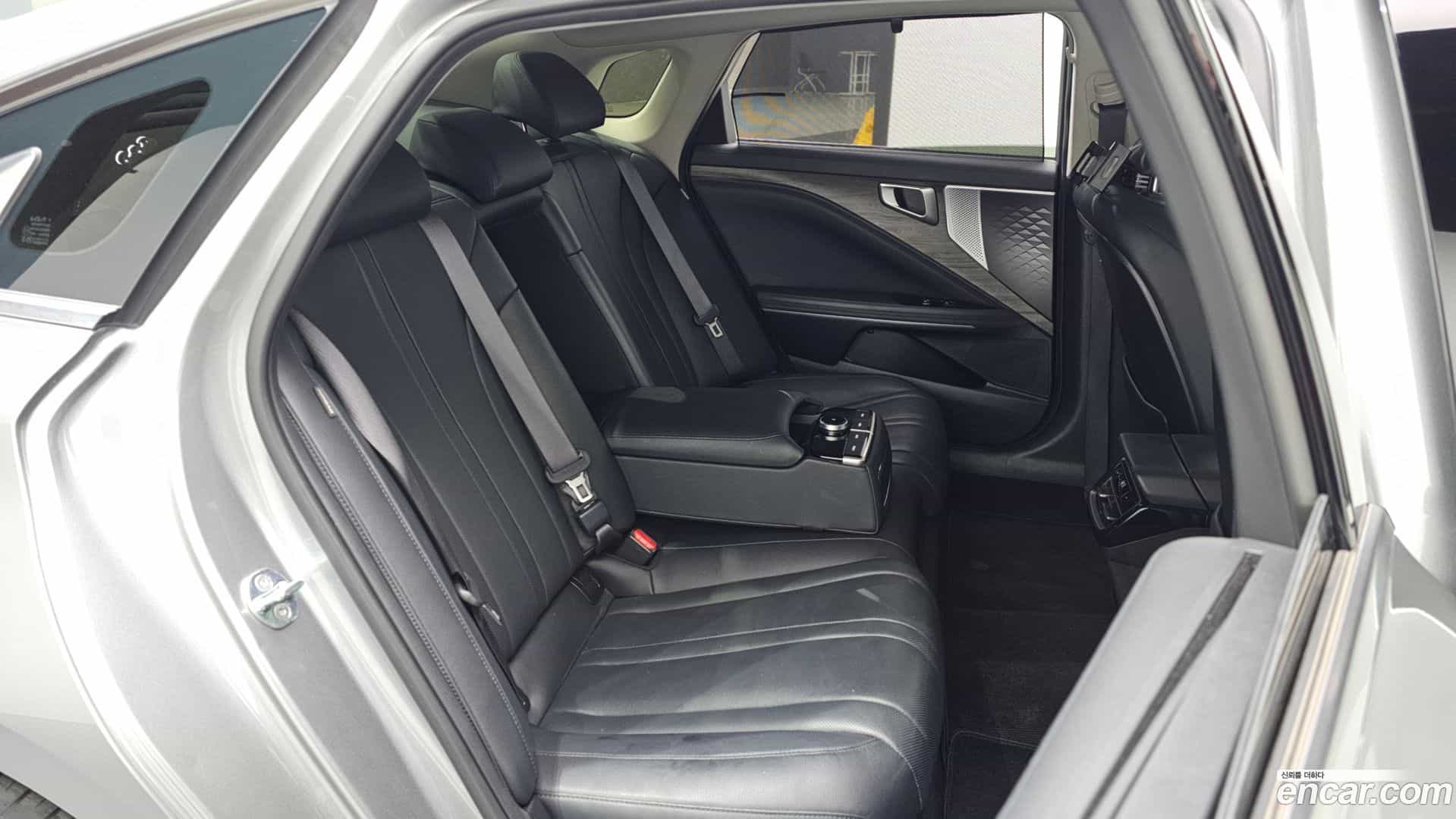 K8 Kia 2023.3-OPTION-016