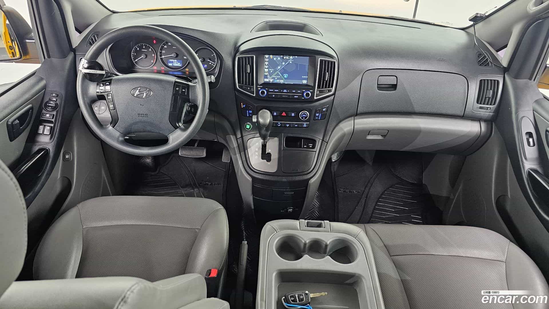 Starex Hyundai 2018.9-INNER-007