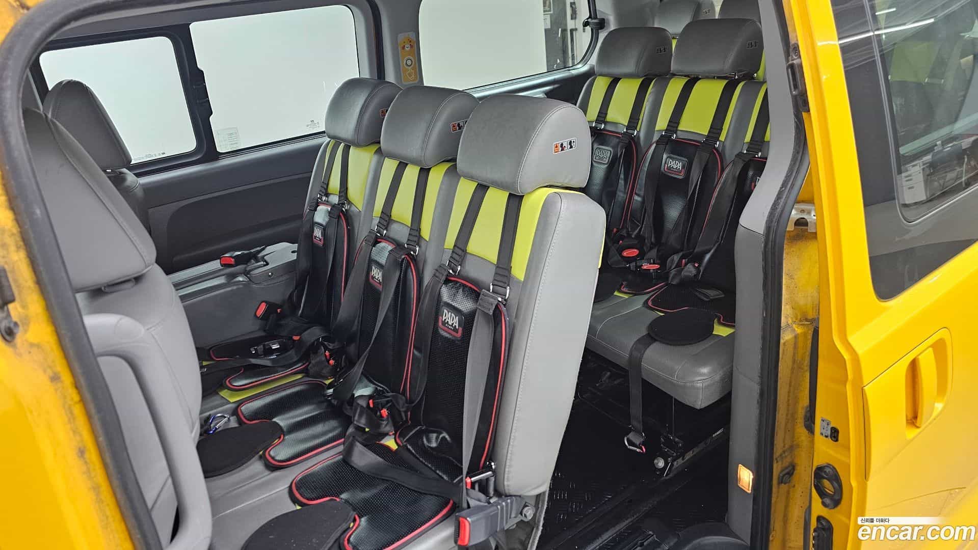 Starex Hyundai 2018.9-OPTION-016