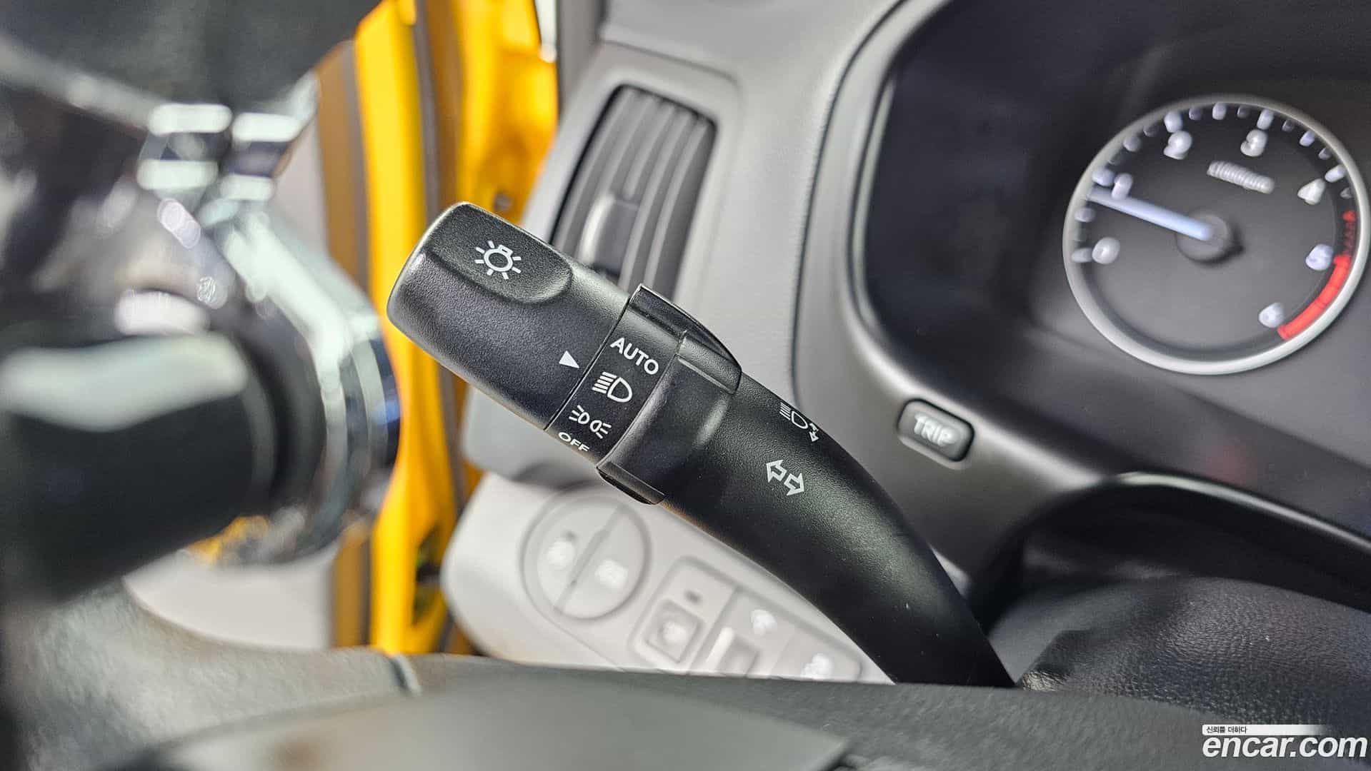 Starex Hyundai 2018.9-OPTION-021