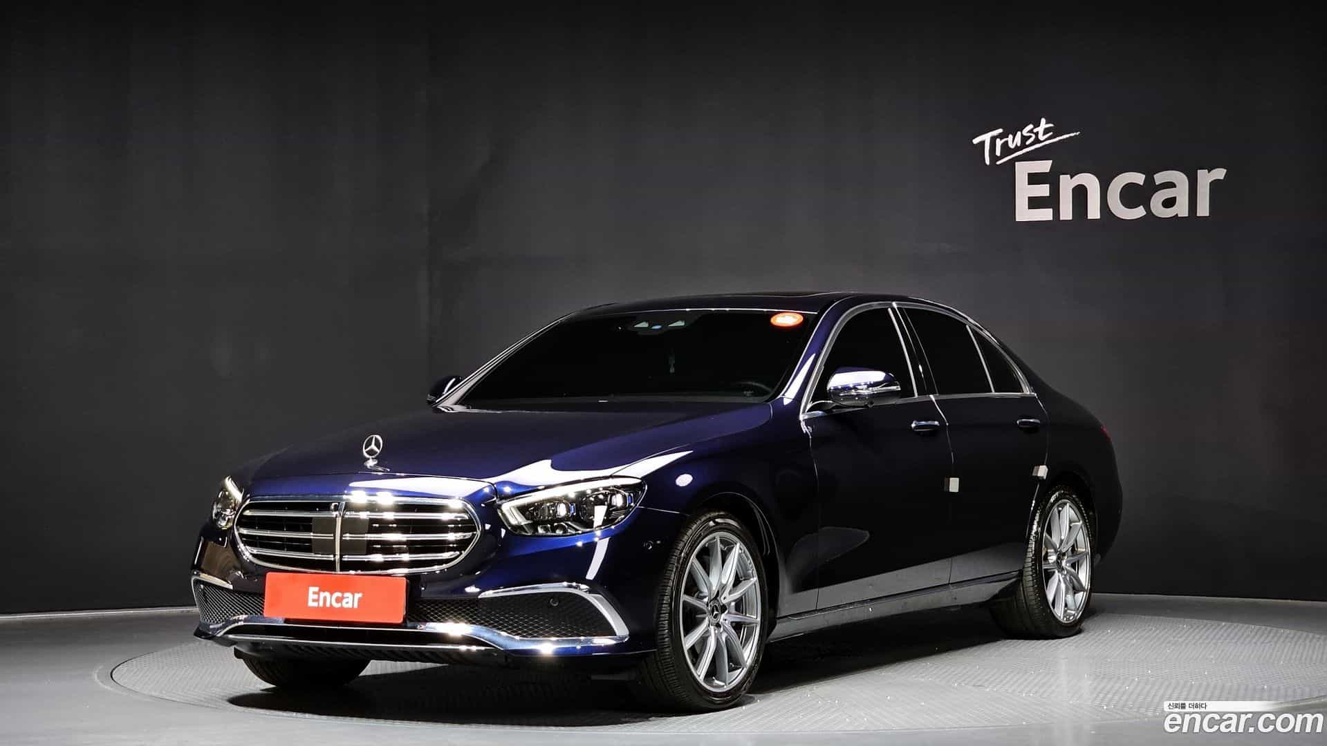 E-Class Mercedes-Benz 2022.1-OUTER-001