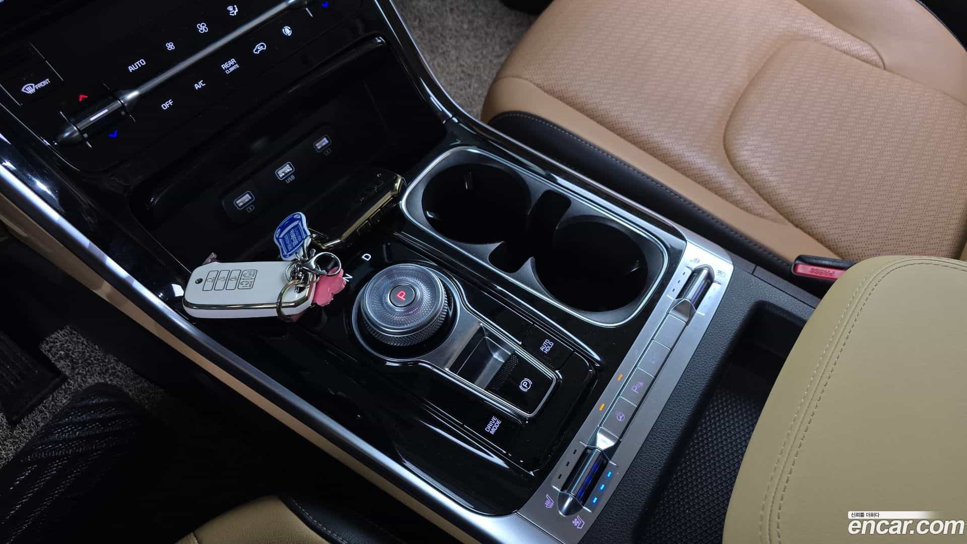 Canival Kia 2023.2-INNER-009