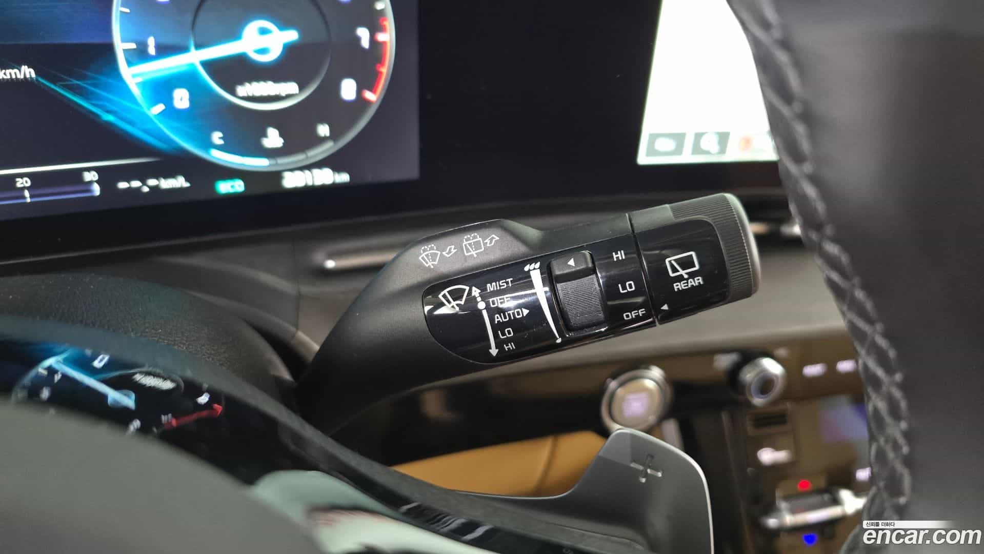 Canival Kia 2023.2-OPTION-022