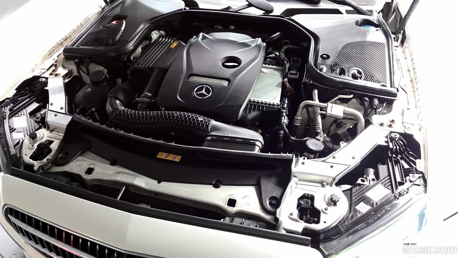 E-Class Mercedes-Benz 2021.4-OUTER-006