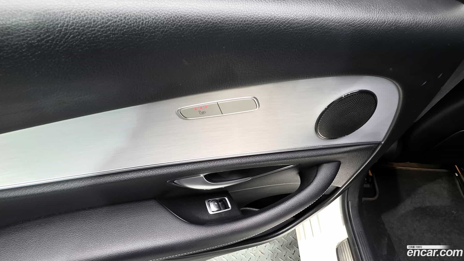 E-Class Mercedes-Benz 2021.4-OPTION-023