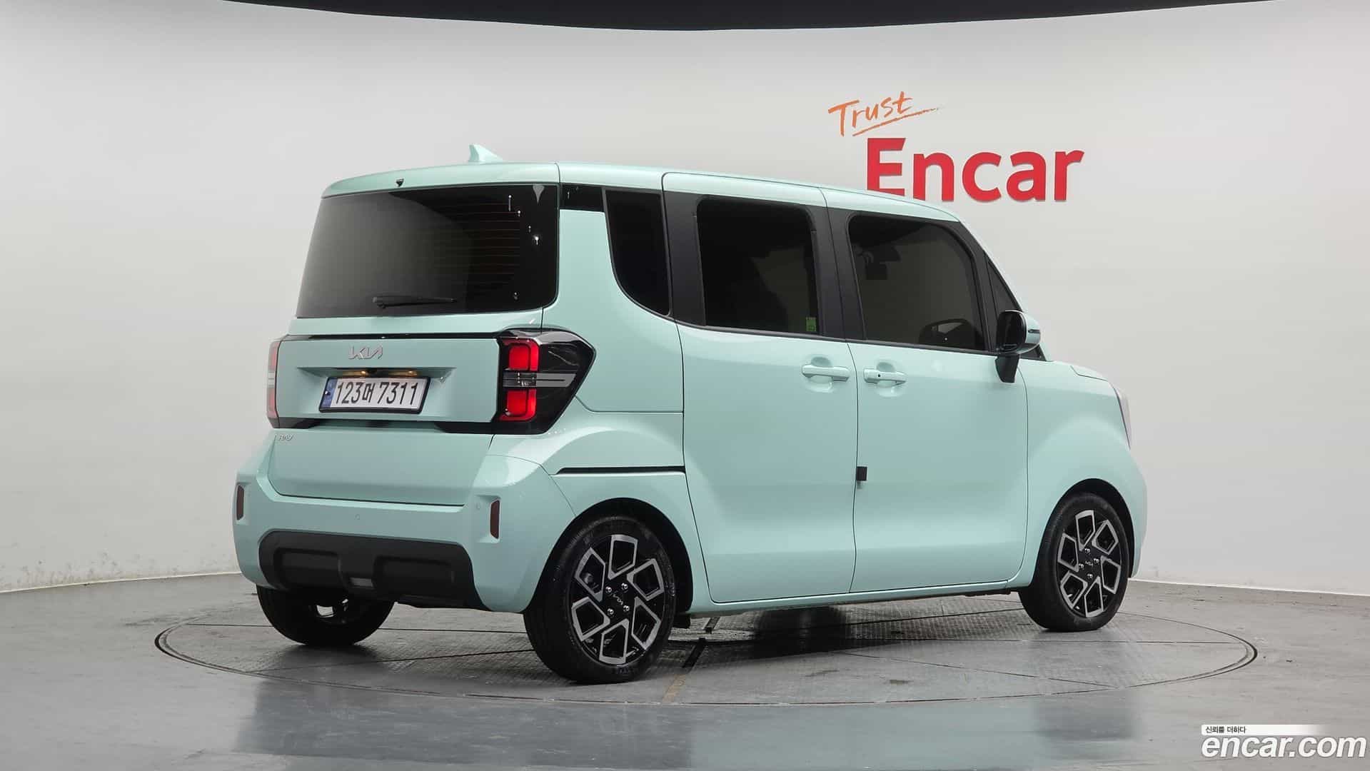 RAY Kia 2023.9-OUTER-002